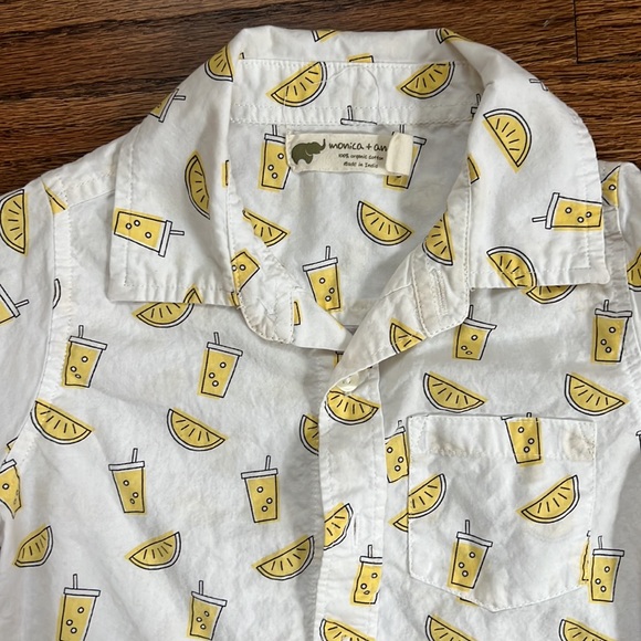 Monica + Andy short-sleeve white button down with yellow soda cups and lemons. - Picture 2 of 5